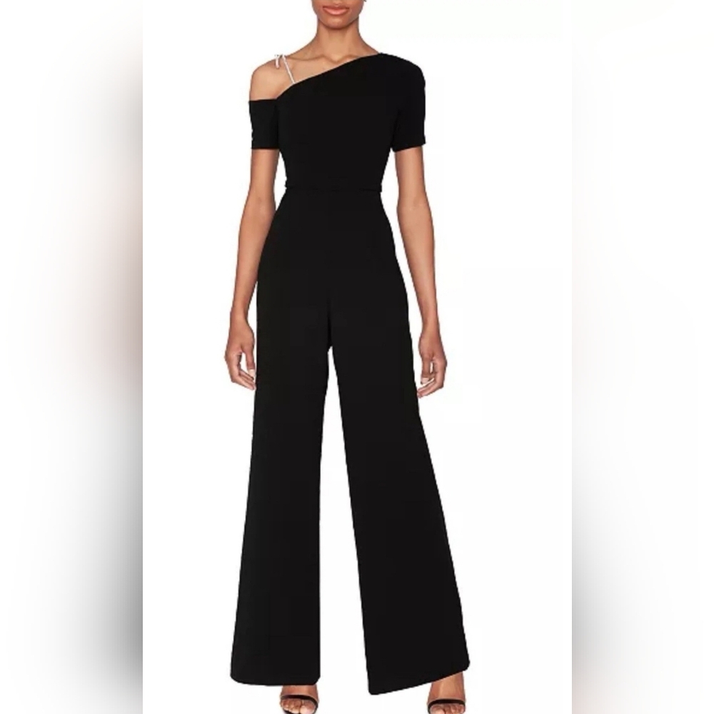 Women's Clothing (884)